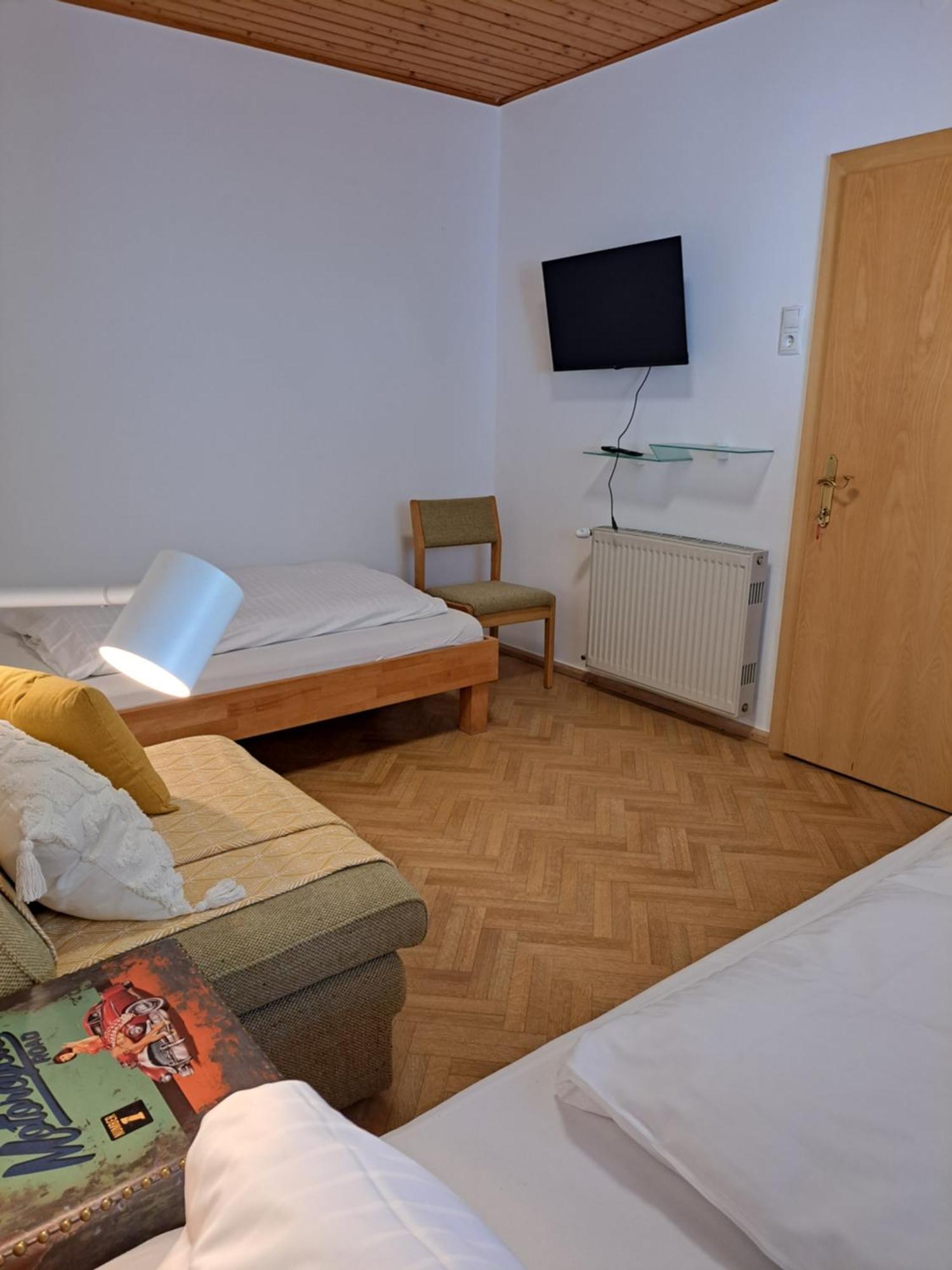 Gaestehaus Lanthaler Rosenbach Rum bild