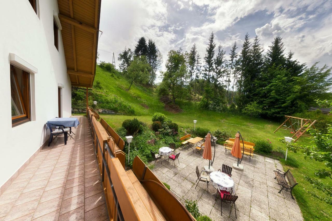 Gaestehaus Lanthaler Rosenbach Exteriör bild
